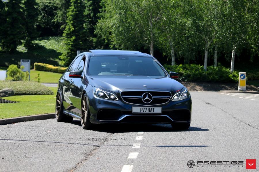  Mercedes-AMG E63 on Vossen Wheels (VFS10) 2017 года  (фото 15 из 18)